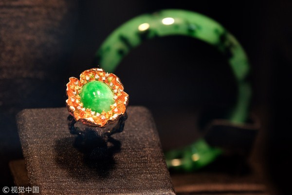 Jewelry and jade exhibition opens in Shenyang