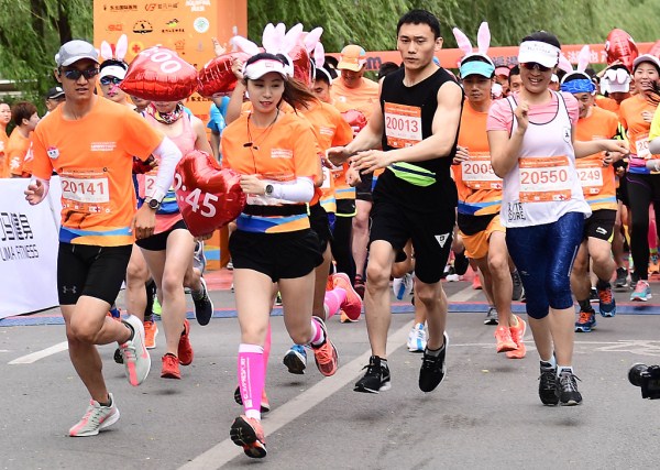 Women’s half-marathon kicks off in Shenyang