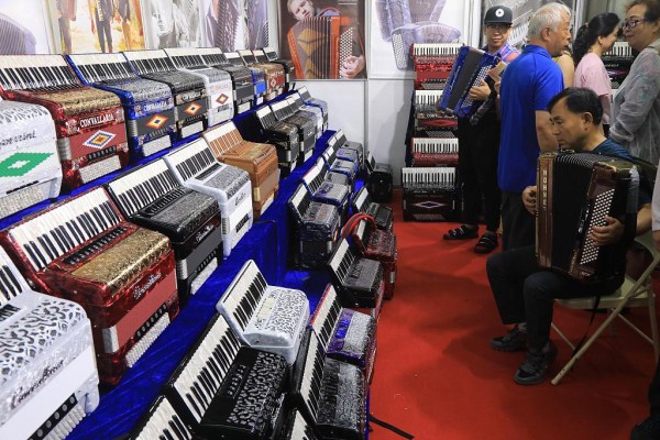 Musical instrument expo hits the right note in Shenyang