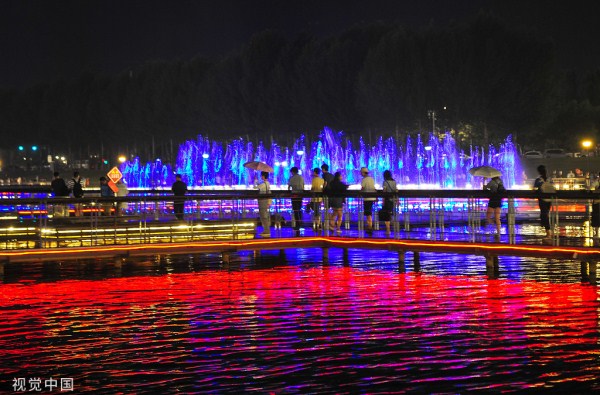 Music fountain amuses Shenyang residents