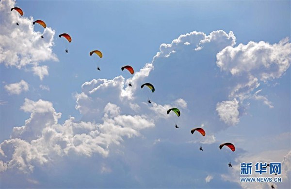 International flying show held in Shenyang