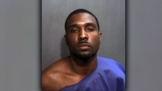 US man fails to stow away<BR>美男子欲搭'順風機'(圖)