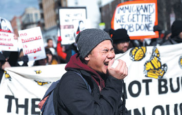 Trump to issue new immigration order