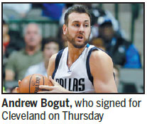 Golden oldie Bogut bolsters Cleveland's title tilt