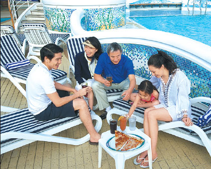 Celebrities will review new cruise ship's offerings