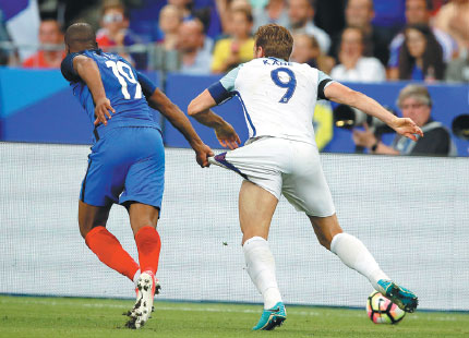 Southgate gauges gap to the best