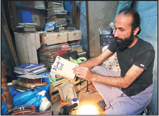 'Pay as you like' bookstore saved by online effort