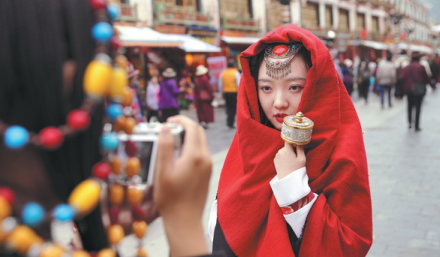 Tibet gains traction with tourism boom