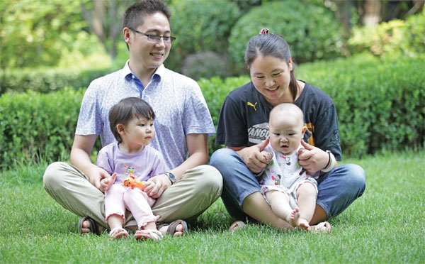 Pros and cons of having a 2nd child