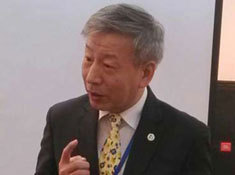 Overseas students rush home to work