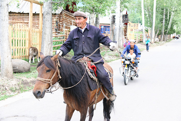 Kanas Lake, the pure land on earth