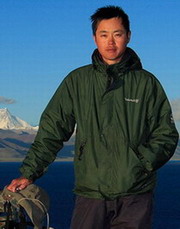 Wildlife photography pioneer blazes trail