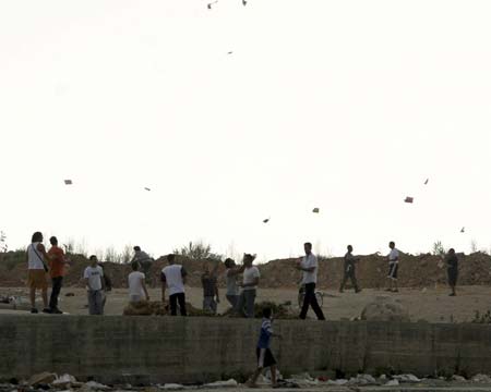 Israel jets blast Lebanon