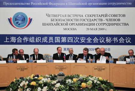 State Councilor attends SCO meetings in Moscow