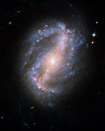 Newly fixed Hubble's deep space photos again amaze