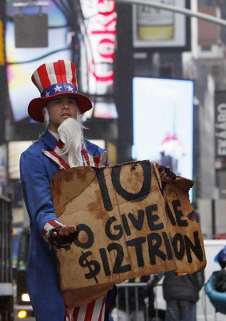 Activists raise awareness of US govt deficit