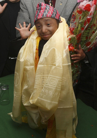 Nepal's shortest man in quest for world record