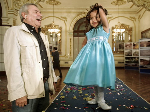 Peruvian 'Little Mermaid' celebrates 6th birthday