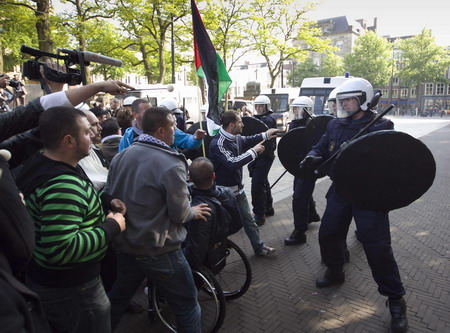 Israeli atrocity on flotilla sparks outcry