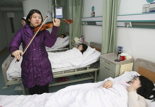 Live concert in ward: Cue the festival melody