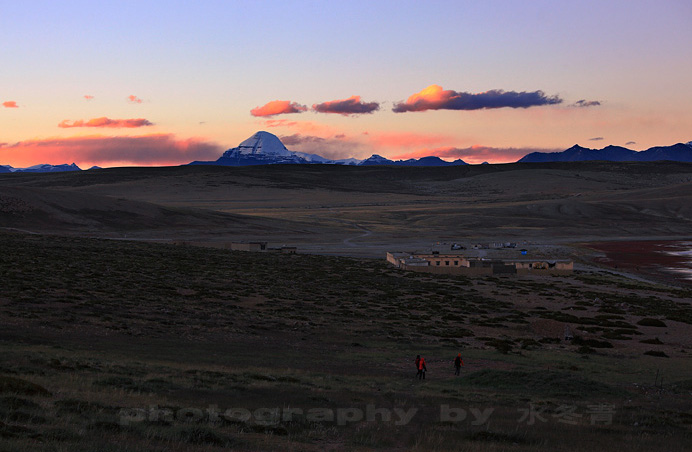 Photographer: Shuidongqing