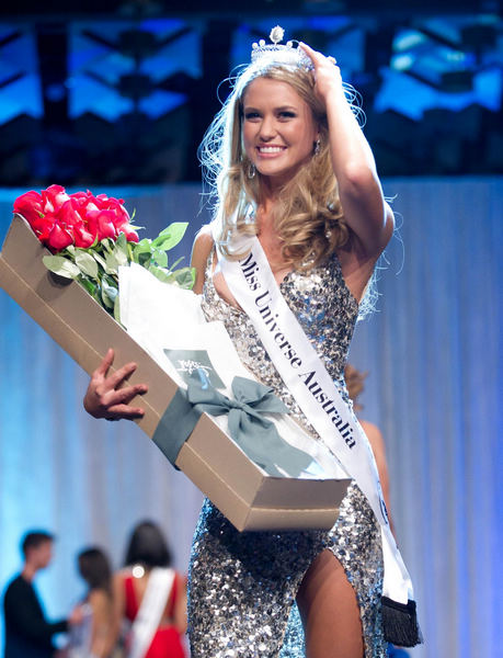 Scherri Lee Biggs crowned Miss Universe Australia