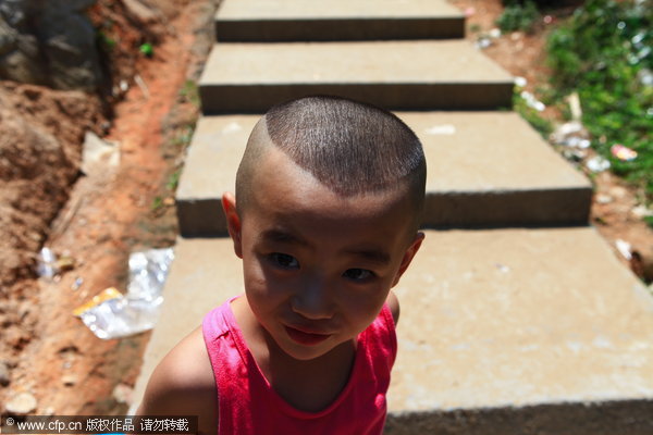 Young patriot sports loving logo