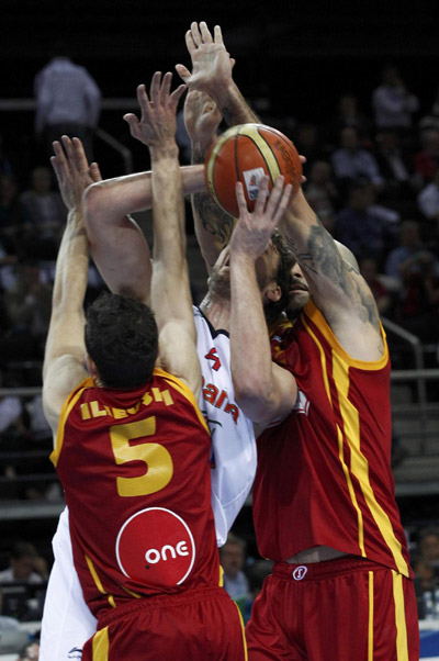 Spain beat Macedonia to reach Eurobasket final Spain beat Macedonia to reach Eurobasket final
