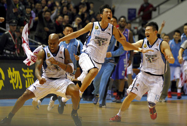 Here is a short preview of some impressive sports images from the week (Nov 20-26). There is something for every sports fan. Weekly sports photos (Nov 20-26)