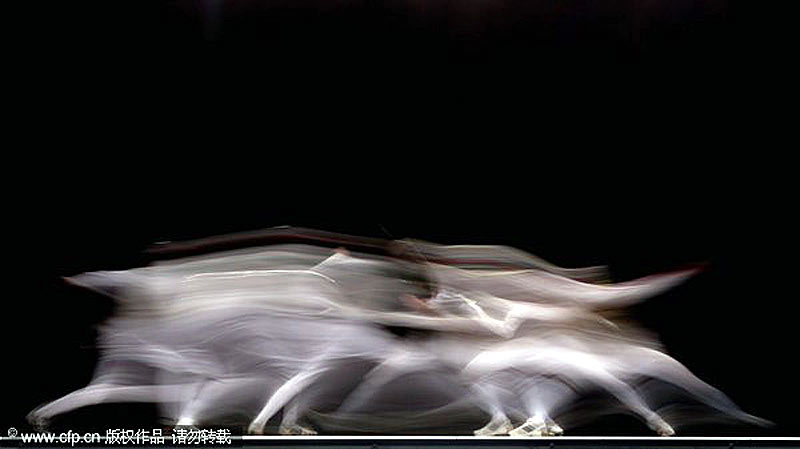 From retired Brazilian striker Ronaldo to resurgent Roger Federer, from ongoing Olympic test events to scorching league games, from basketball court to soccer pitch, we bring you the best sports images of this week (Nov 27- Dec 3). Weekly sports photos (Nov 27- Dec 3)