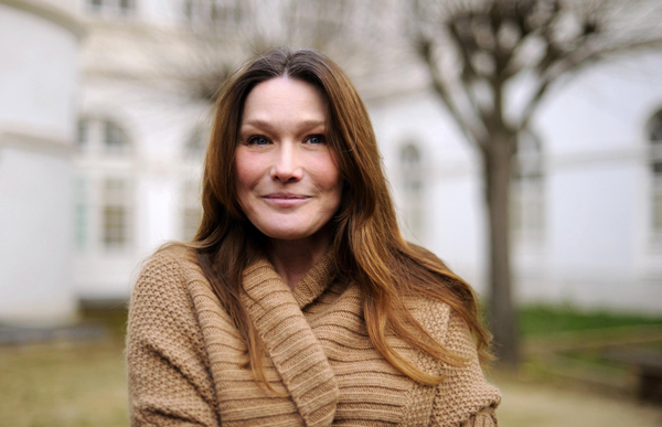 French First Lady Bruni visits disabled children French First Lady Bruni visits disabled children