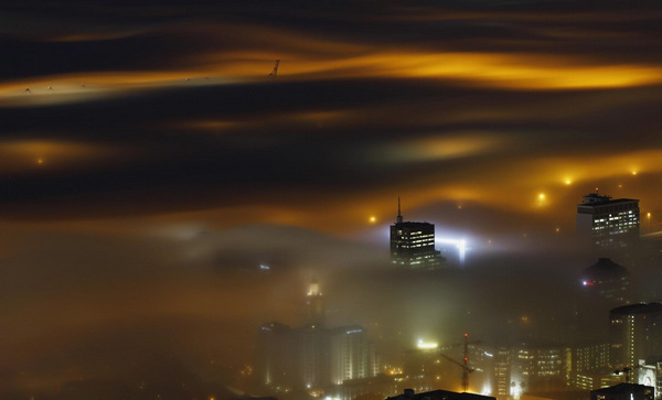 Seasonal fog shrouds Cape Town