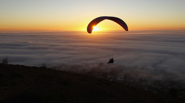 Seasonal fog shrouds Cape Town
