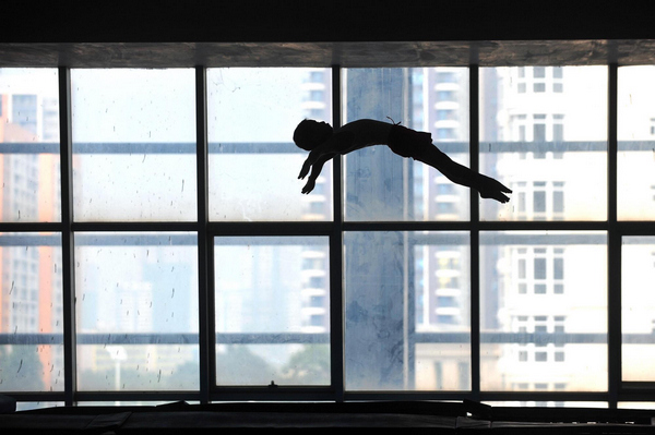 Child gymnasts train to fulfill dreams
