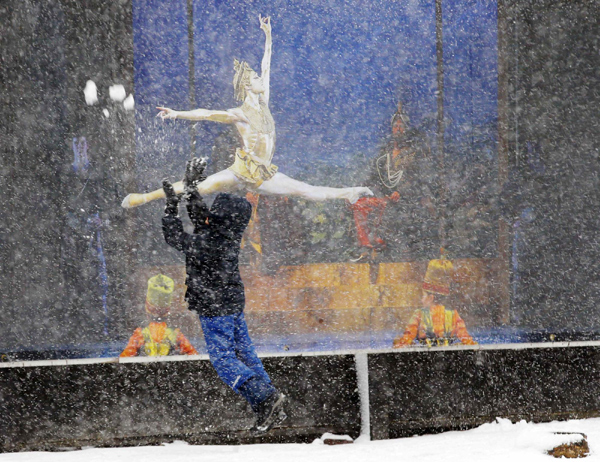 Blizzards strike northeastern US