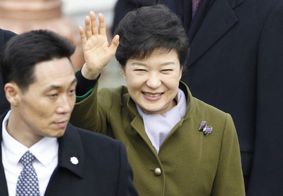 S. Korea's first female president takes office
