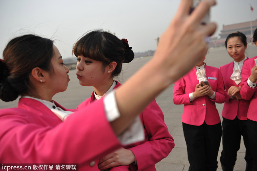 Daily snapshots from two sessions - March 7 Daily snapshots from two sessions - March 7