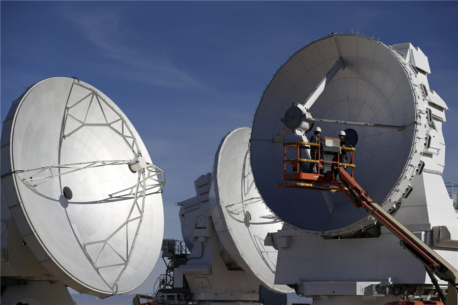 Chile's ALMA probes for origins of universe