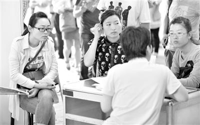 北京:多家企業只招“京籍”應屆生求職遇限