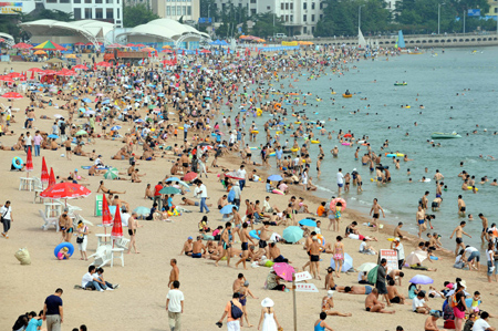 Qingdao Olympic regatta venue cleared of green algae