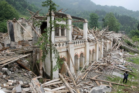 Shangshuyuan Church reborn from the ashes