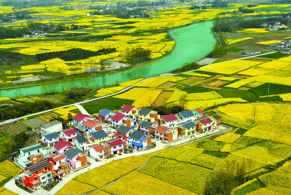 Fresh looks of Dujiangyan