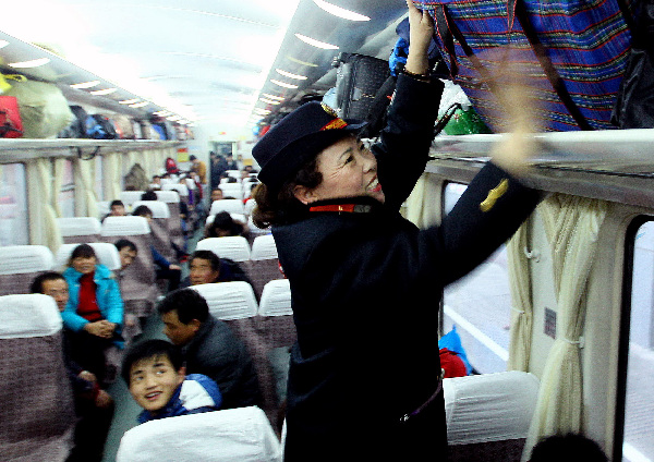 CHINA-SPRING FESTIVAL TRAVEL RUSH-STARTING (CN)