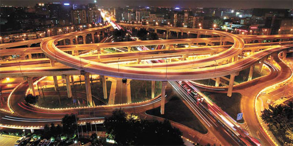 Chengdu GDP hits 1 trillion yuan