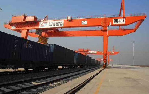 Railway container center