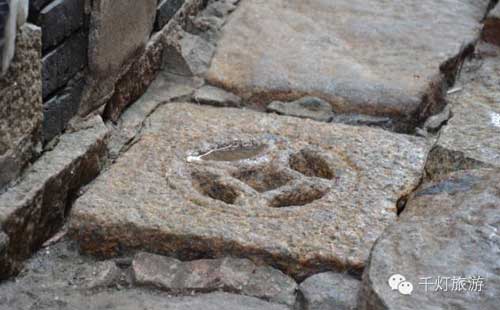 Qiandeng, a place to recollect the age of innocence