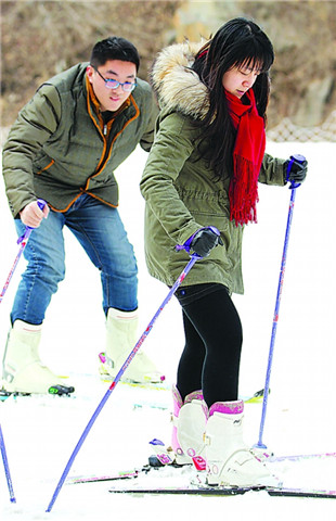 Sanmenxia tourism market booms during Spring Festival