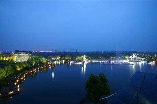 Nightscape in Kunshan's water towns