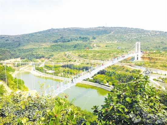 Sanmenxia builds first glass suspension bridge