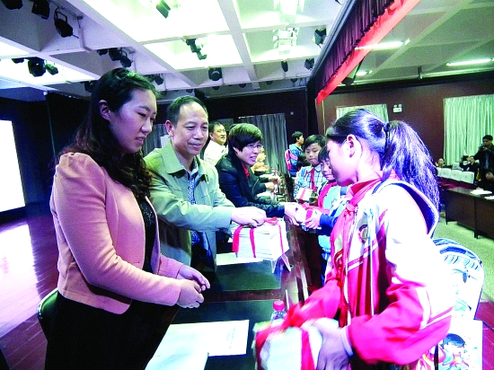 Sanmenxia launches campaign to protect ‘left-behind children’